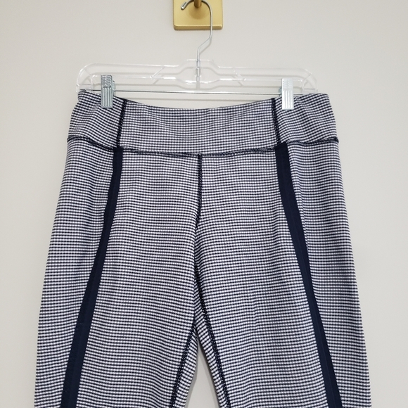 Lululemon Cropped Leggings Women 10 Navy Blue White Gingham Checkered Preppy - Picture 2 of 13